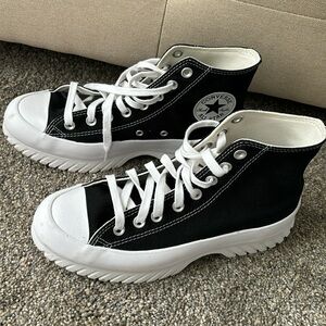 Platform converse